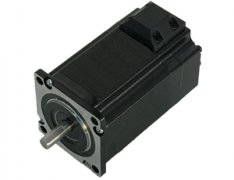 步進電機vs直流電機，步進電機有什么優勢嗎？